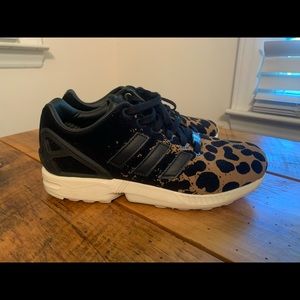 Size 8 Cheetah Print Adidas